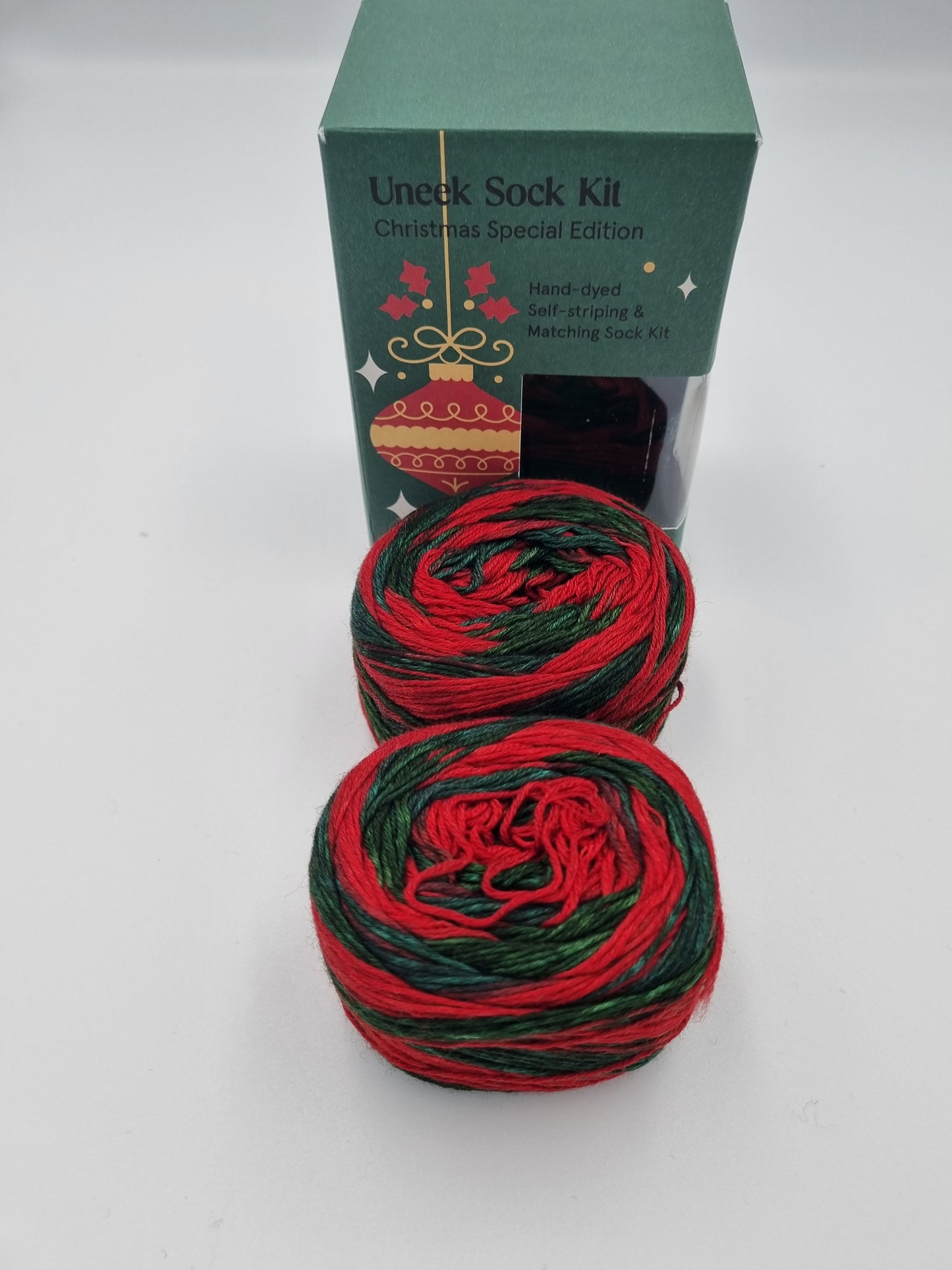 Uneek Sock-Kit Christmas-edition - Urth Yarn