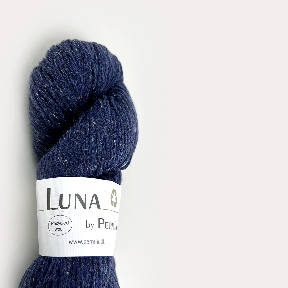 Luna by Permin