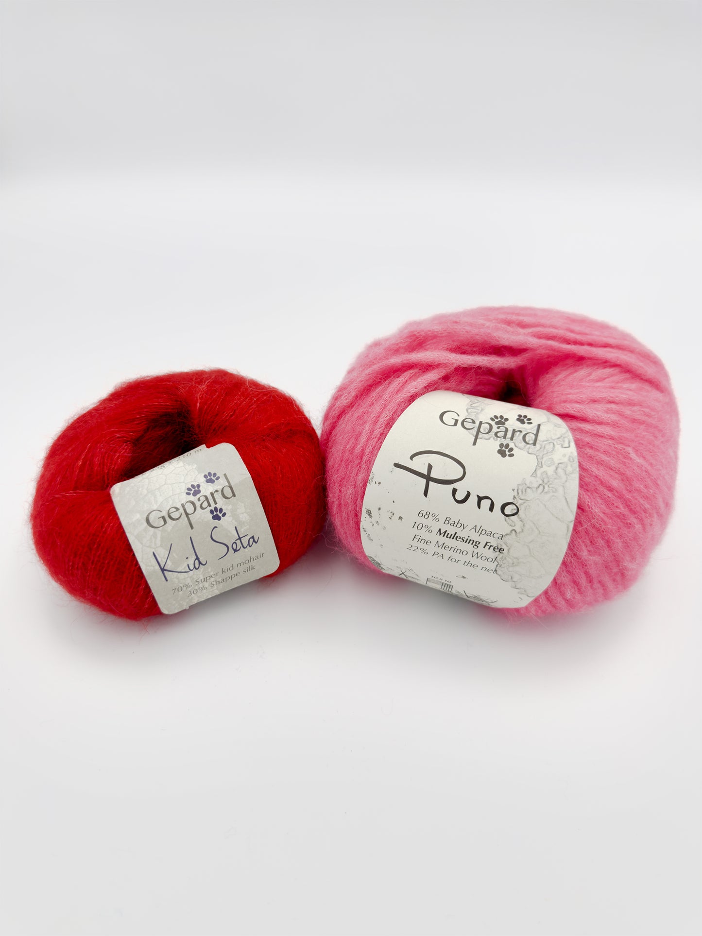 Strikkekit til Festival Poncho - et GarnbyJacobsen design.