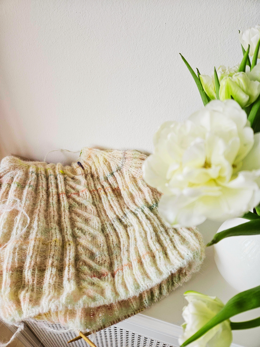 Bluse med snoninger Nellie by Permin