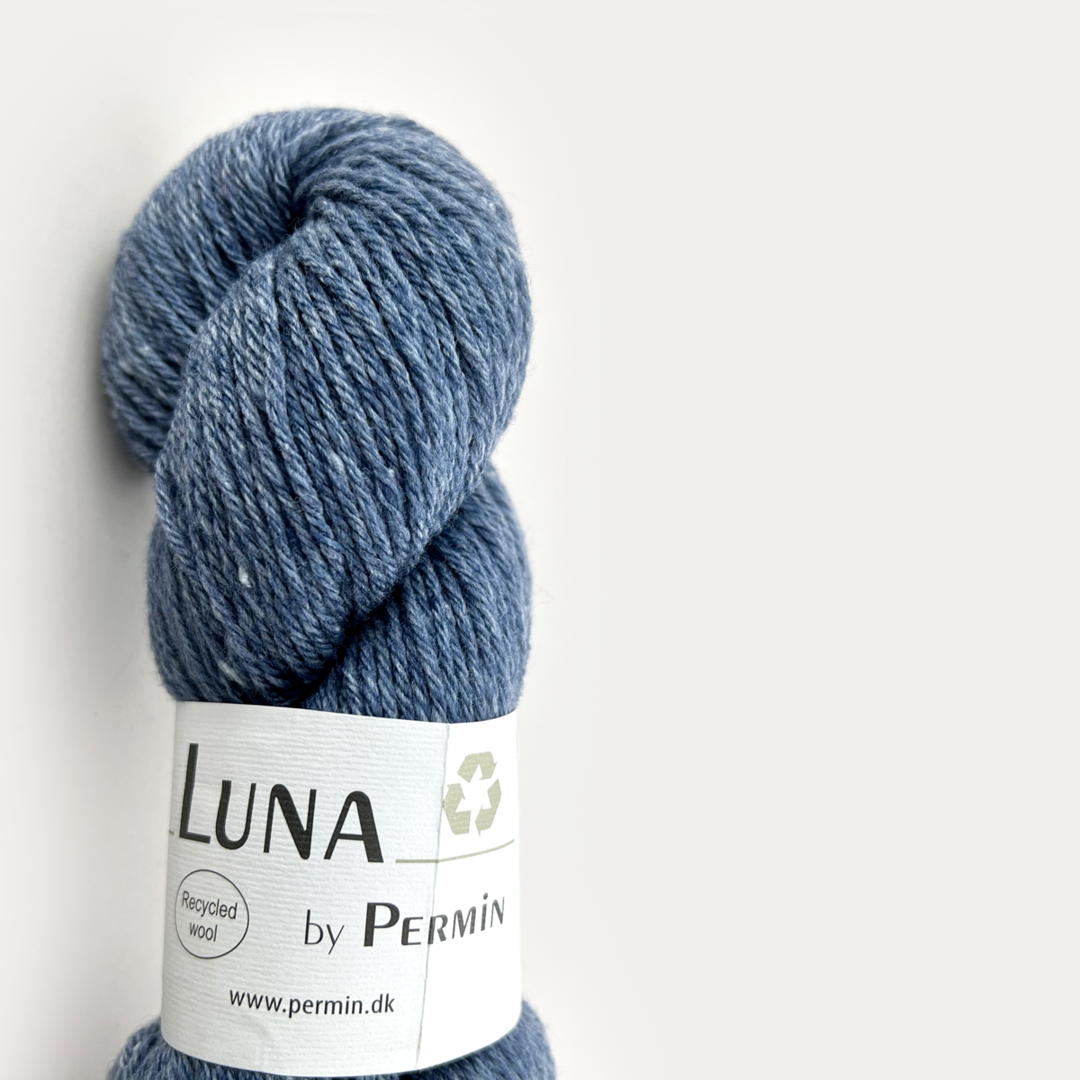 Luna by Permin